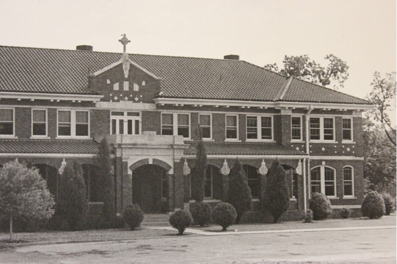 Margil Hall [1935]