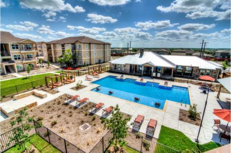 Resort-Style Pool With Tanning Ledge